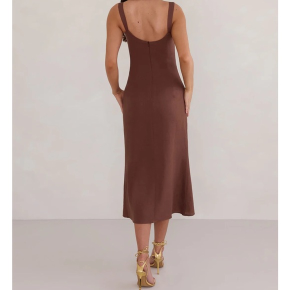 Park & Fifth - Cocoa Brown Linen Midi Dress - Picture 4 of 4